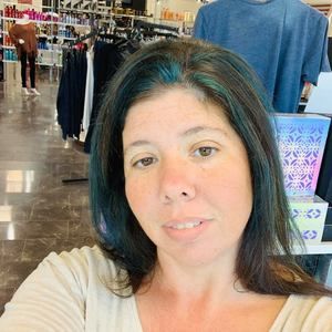 Meet your Posher, Juli